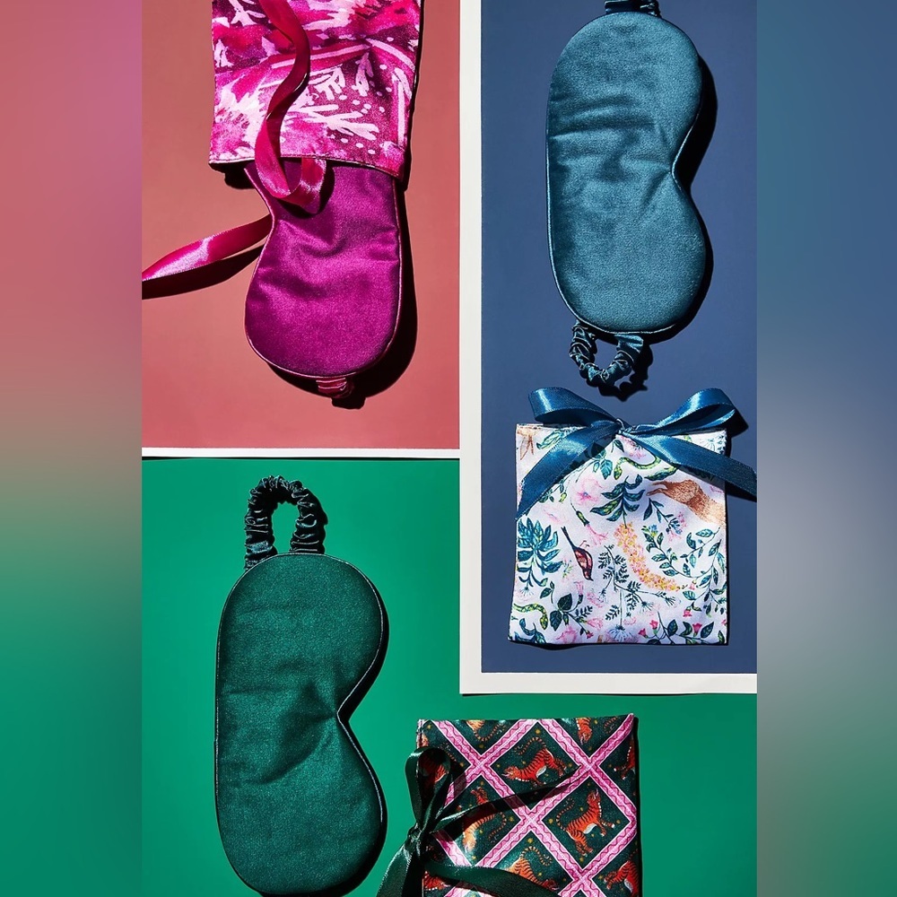 Corinne Lent Velour & Satin Eye Mask Gift Set - Picture 6 of 6
